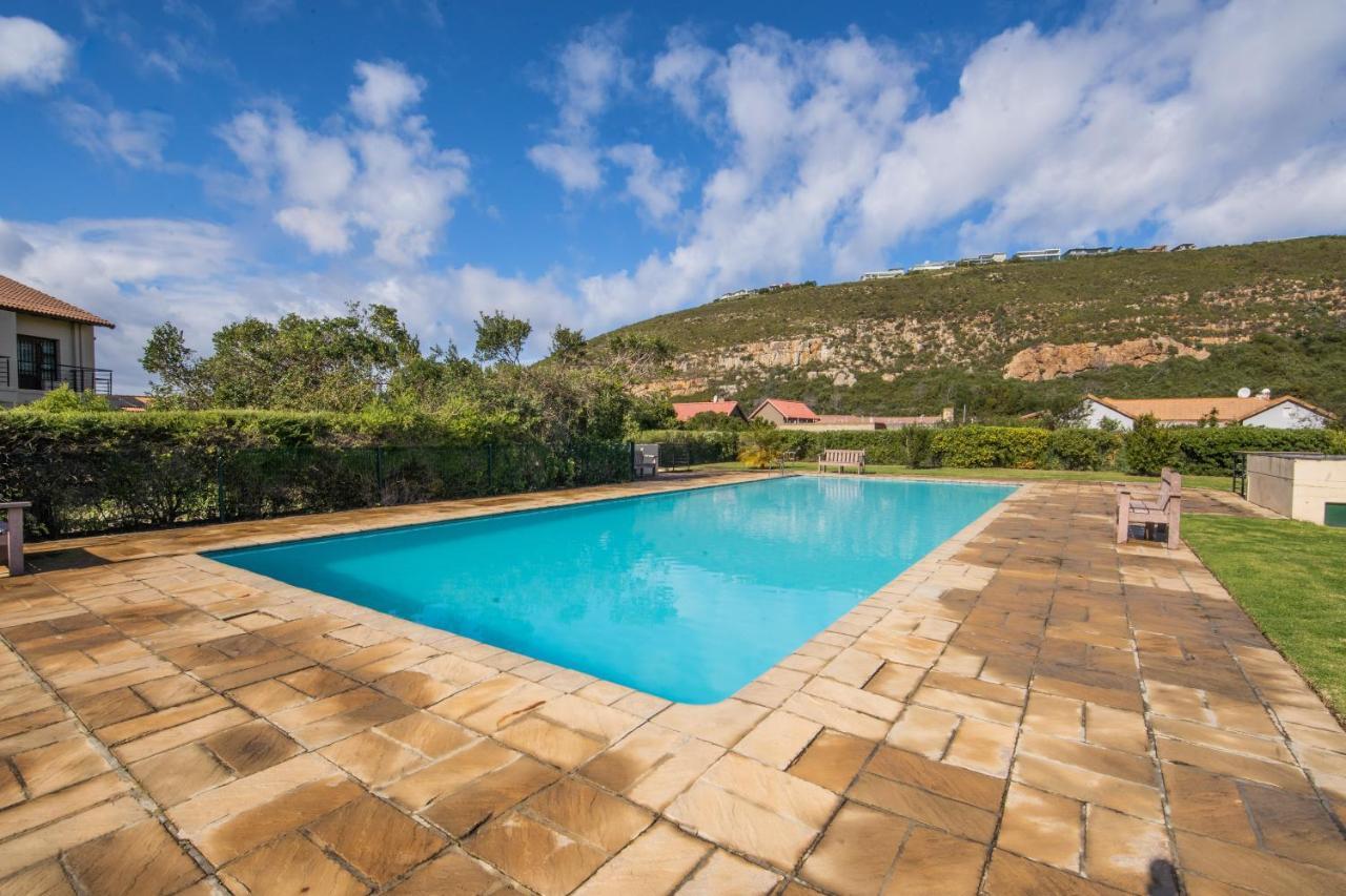 Ferienwohnung Six Whale Rock Gardens Plettenberg Bay Exterior foto