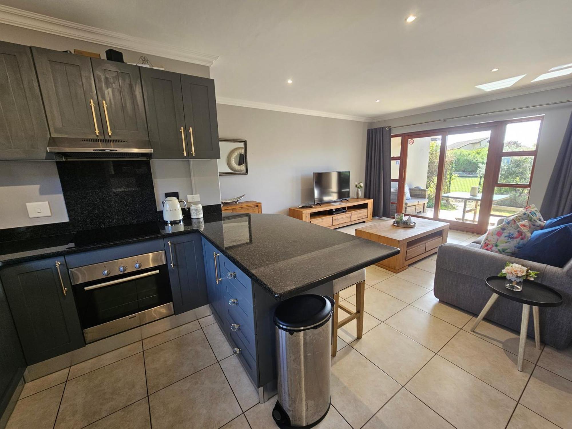 Ferienwohnung Six Whale Rock Gardens Plettenberg Bay Exterior foto